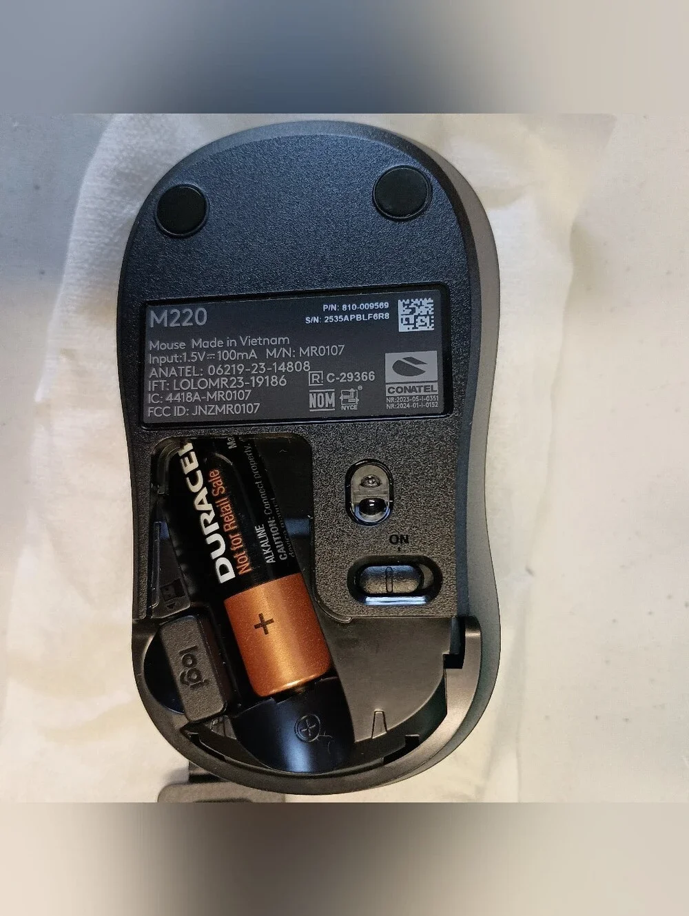 Logitech Silent Wireless Mouse Black M220 Battery Included New
